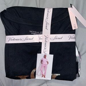 Victoria Secret PJ Set- Size M